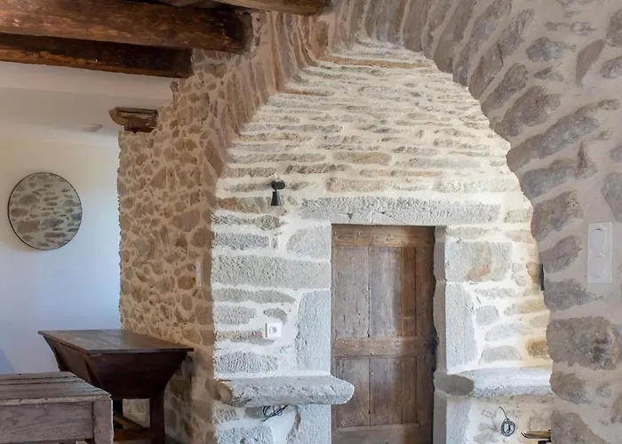 Дом отдыха La Maison De Louise *